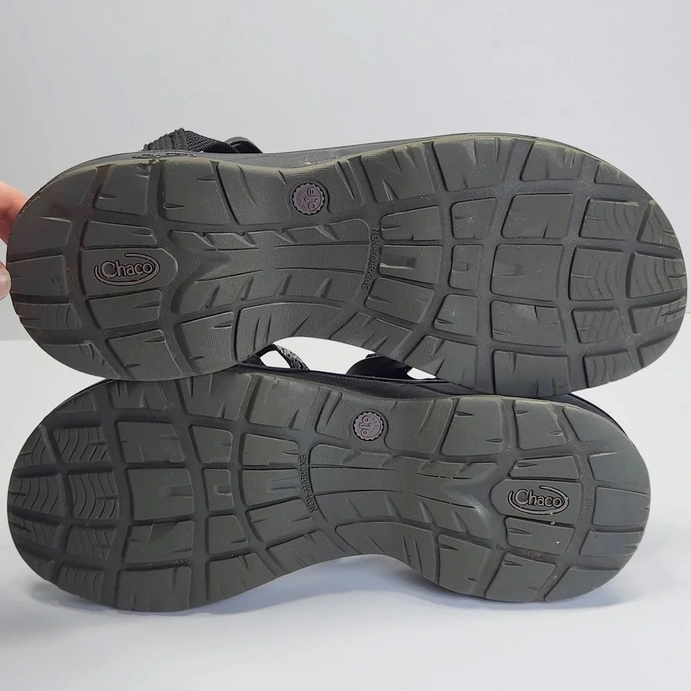 Chaco Updraft EcoTread X2 Sandals Womens Size 9 Black Gray Waves Hiking Trail